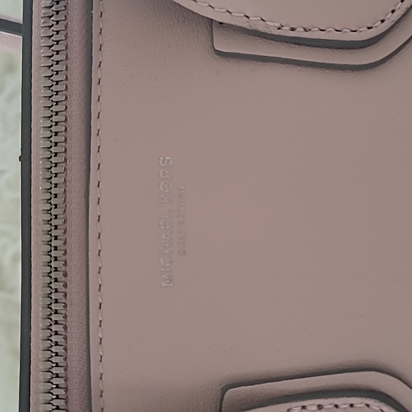 🆕️ Runway Ltd Edition MK Collections Helena Bag - Picture 3 of 15